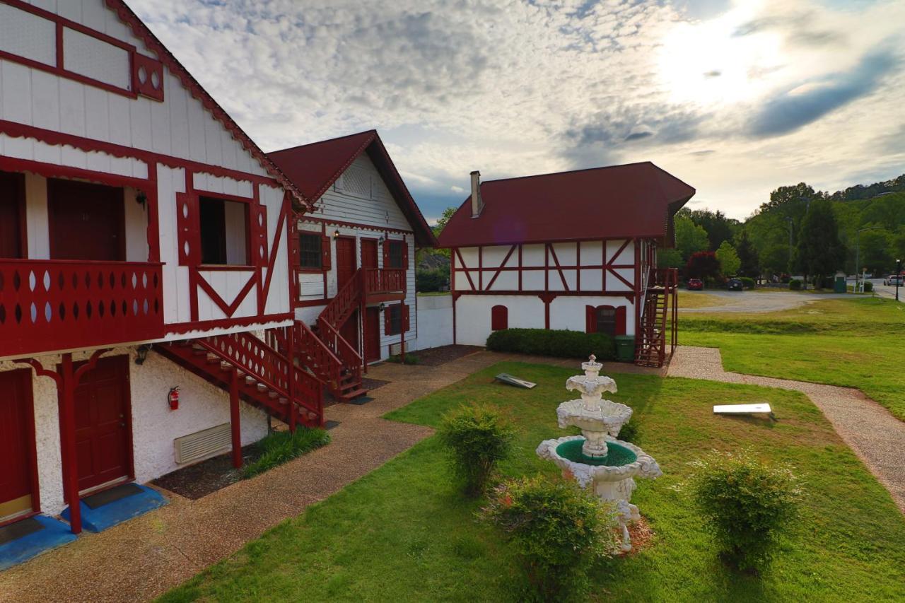 Alpine Village Inn Helen Dış mekan fotoğraf